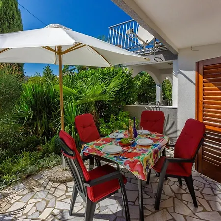 Apartments Loncaric Crikvenica Exterior photo