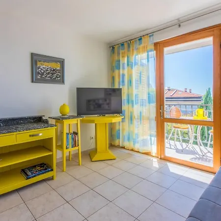 Apartments Loncaric Crikvenica Exterior photo